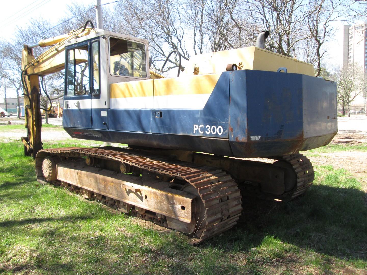 1988 Komatsu PC300LC-3 Hydraulic Excavator