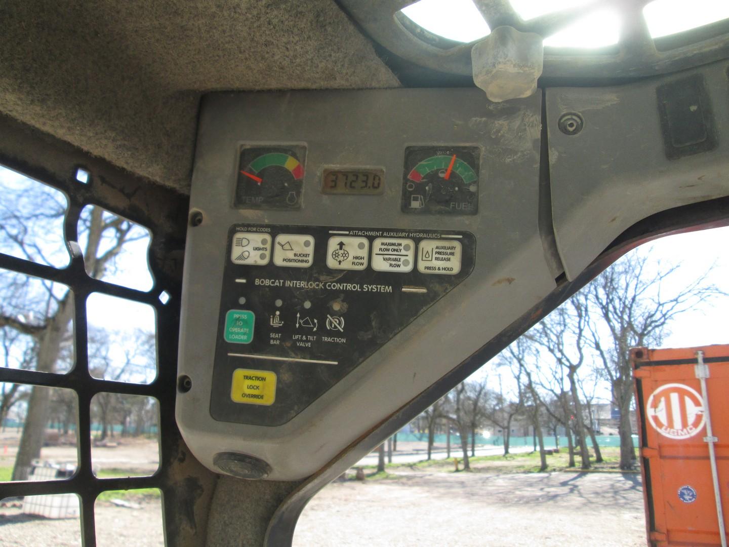 2005 Bobcat T190 Track Skid Steer