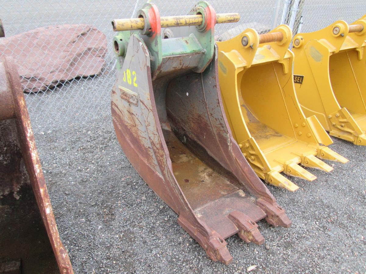 Volvo 24" Excavator Bucket