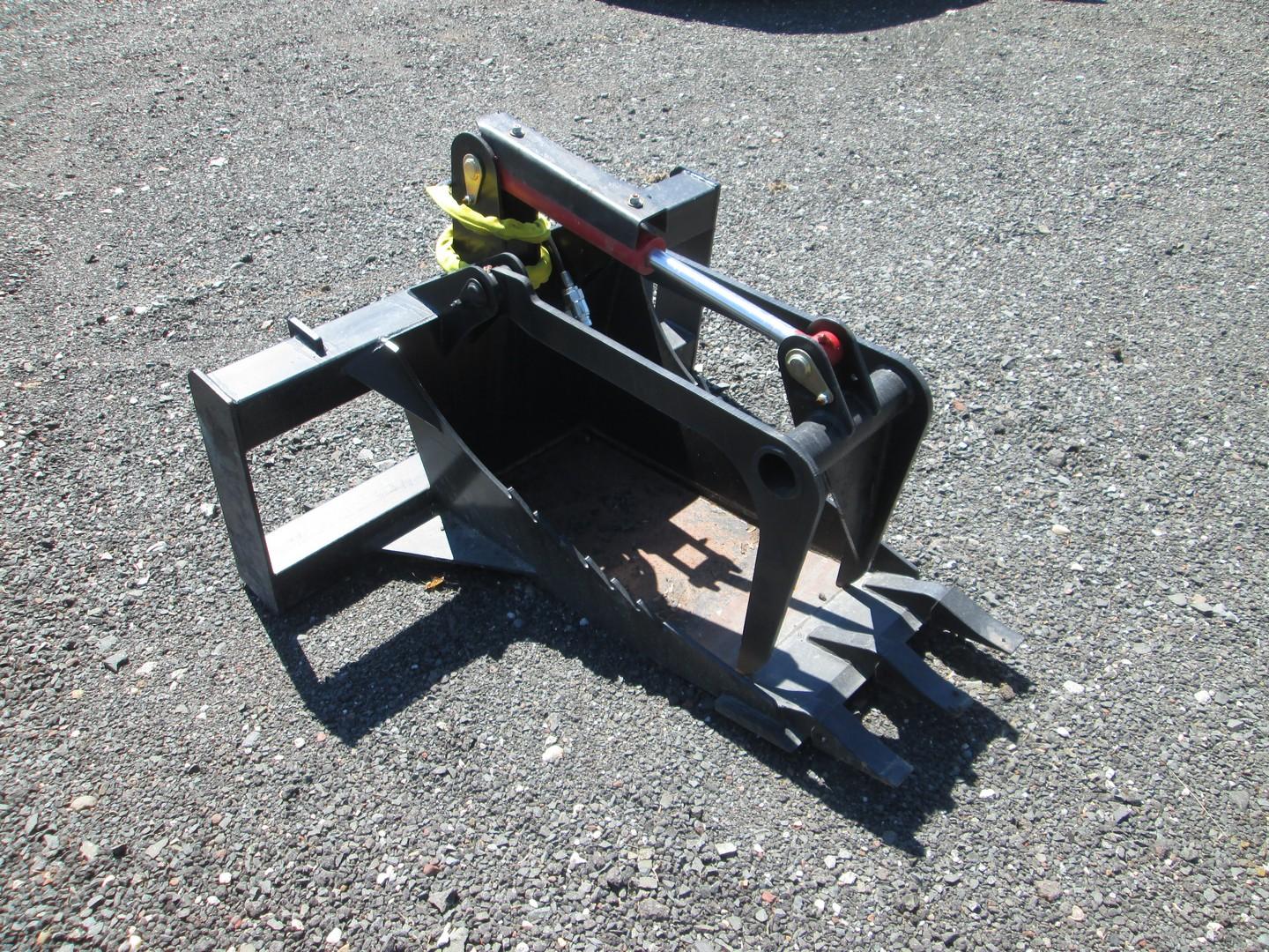 Stump Bucket Grapple