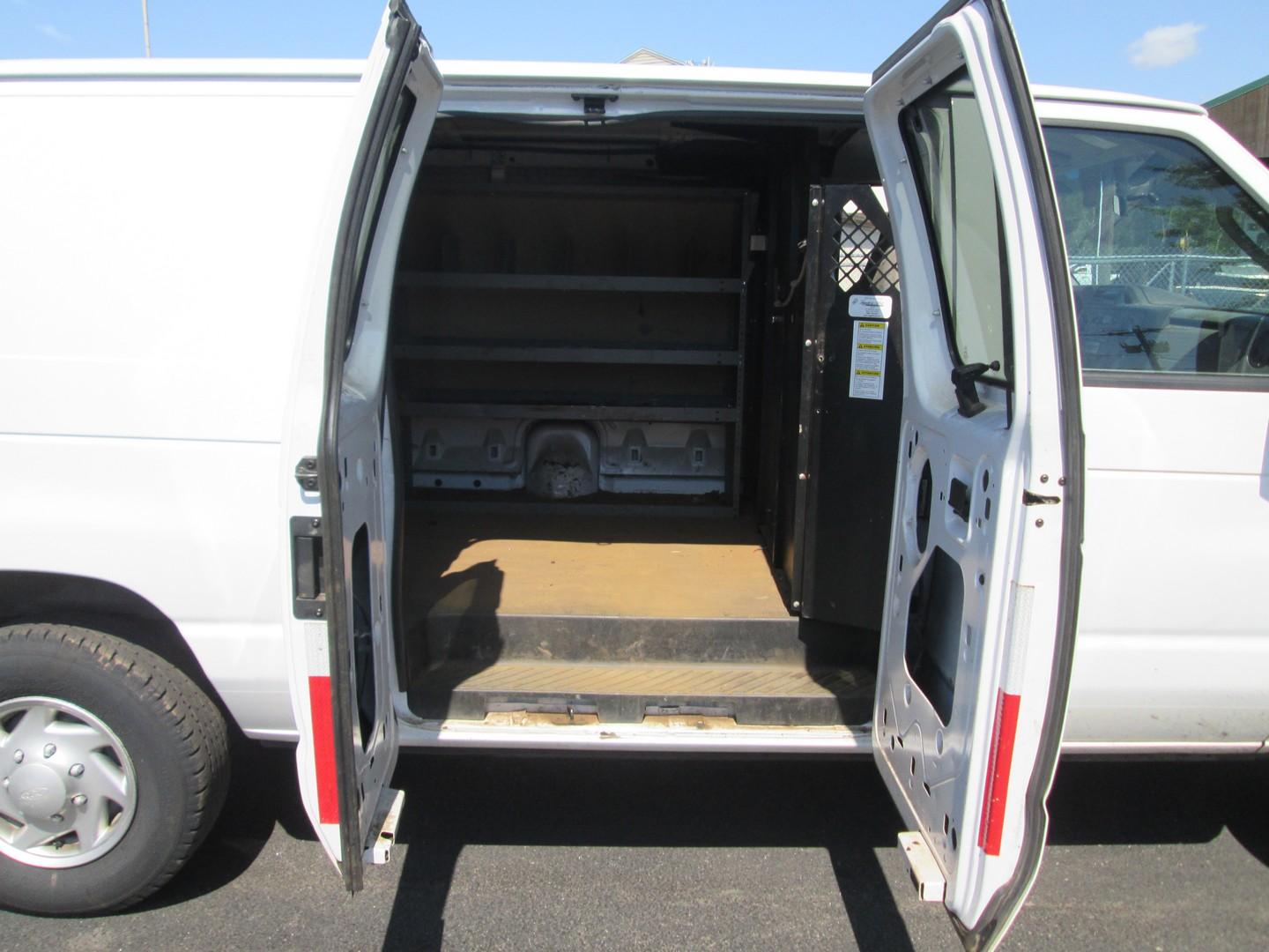 2014 Ford E-250 Van