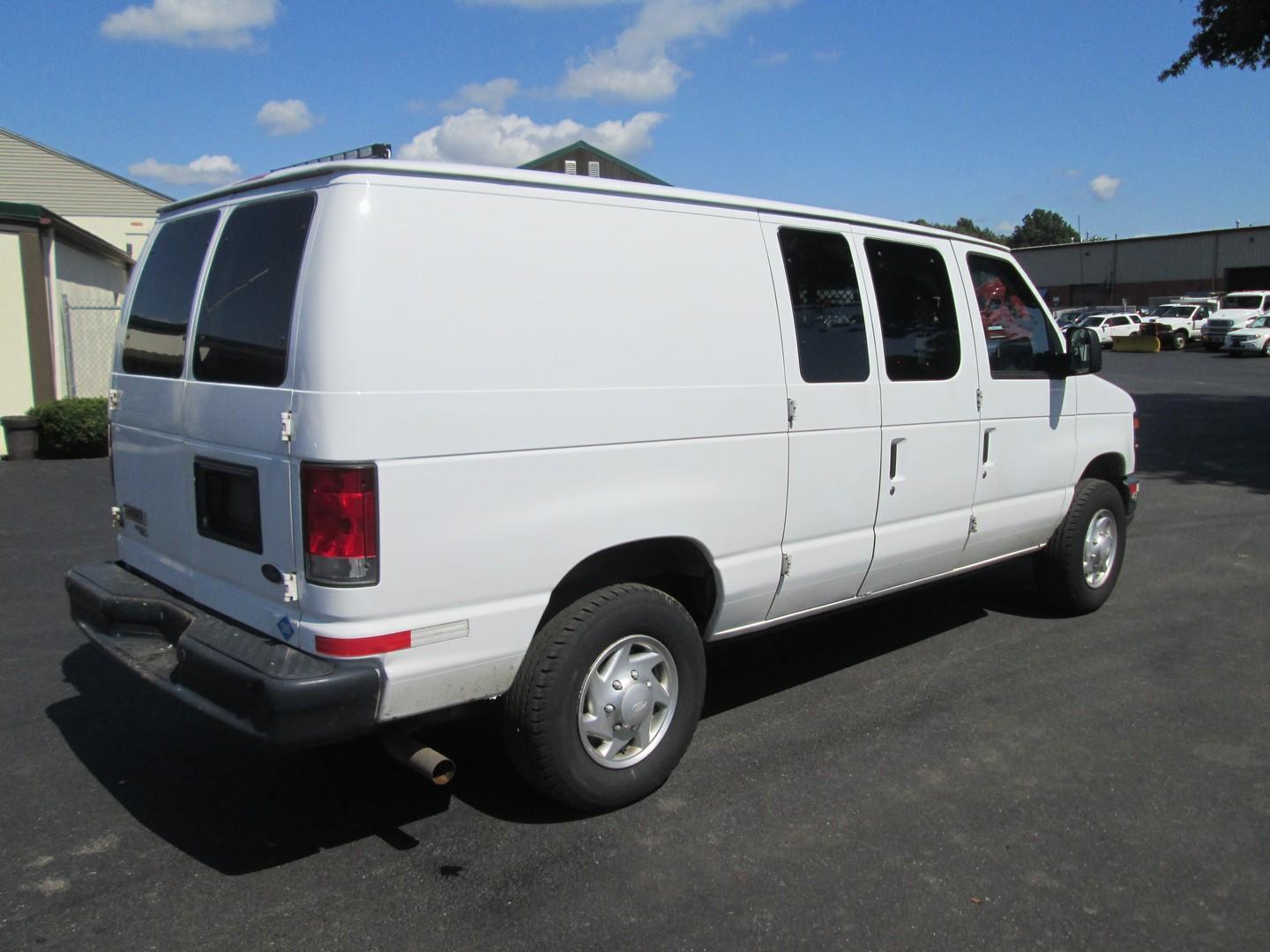 2014 Ford E-250 Van