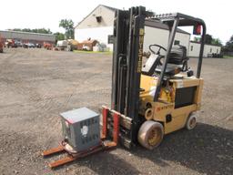 Hyster E35XL Electric Forklift