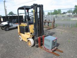 Hyster E35XL Electric Forklift