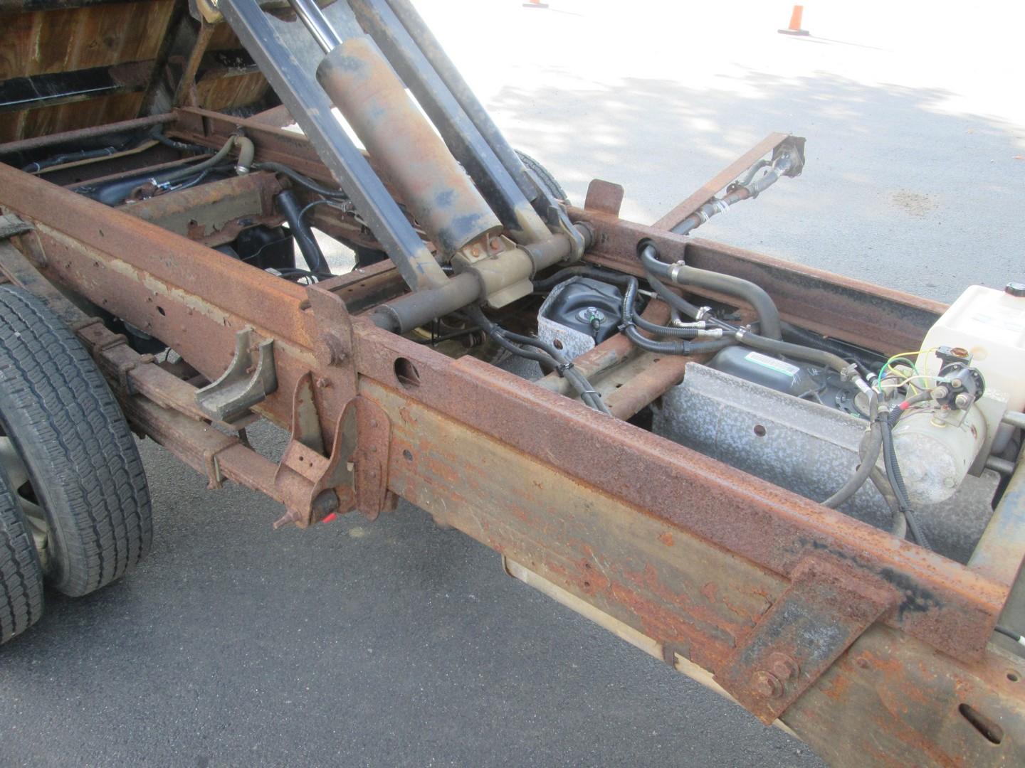 2008 Chevrolet 3500 Flatbed Dump Truck