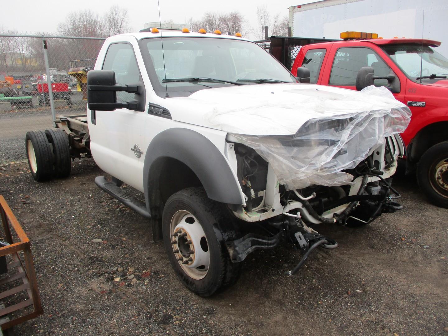 2015 Ford F-450 S/A Cab and Chassis