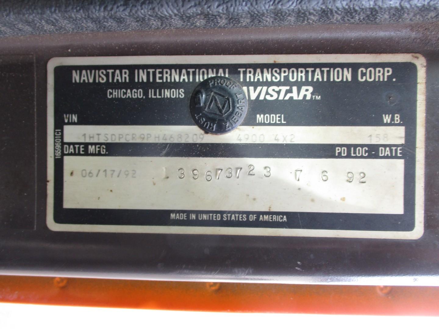 1993 International 4900 S/A Cab and Chassis