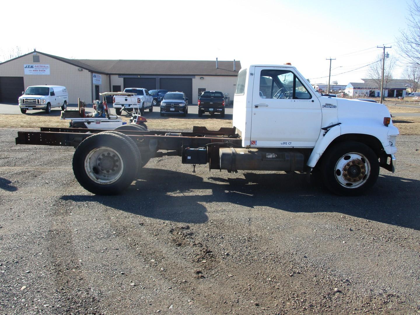 1998 Ford F-Series Cab & Chassis