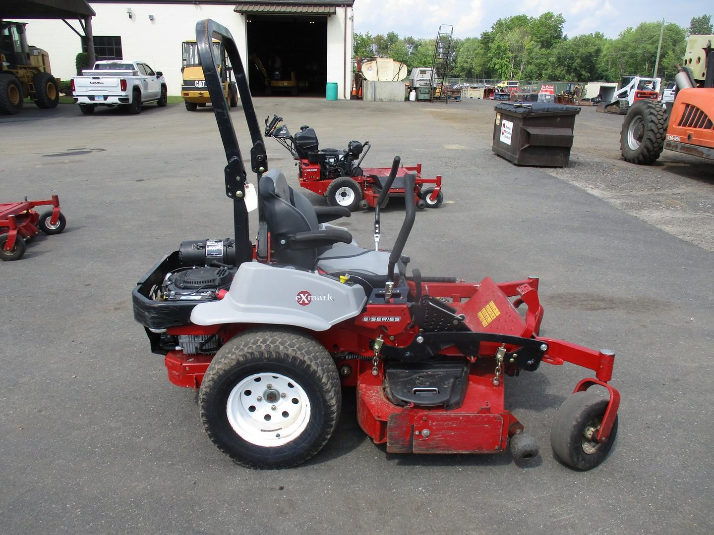 Exmark E-Series Zero Turn Mower