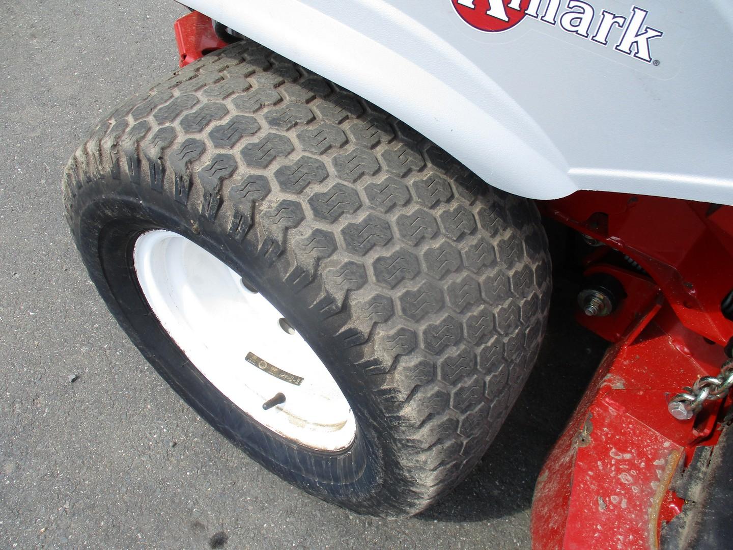 Exmark E-Series Zero Turn Mower