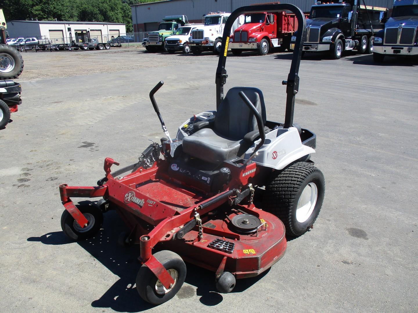 Exmark E-Series Zero Turn Mower