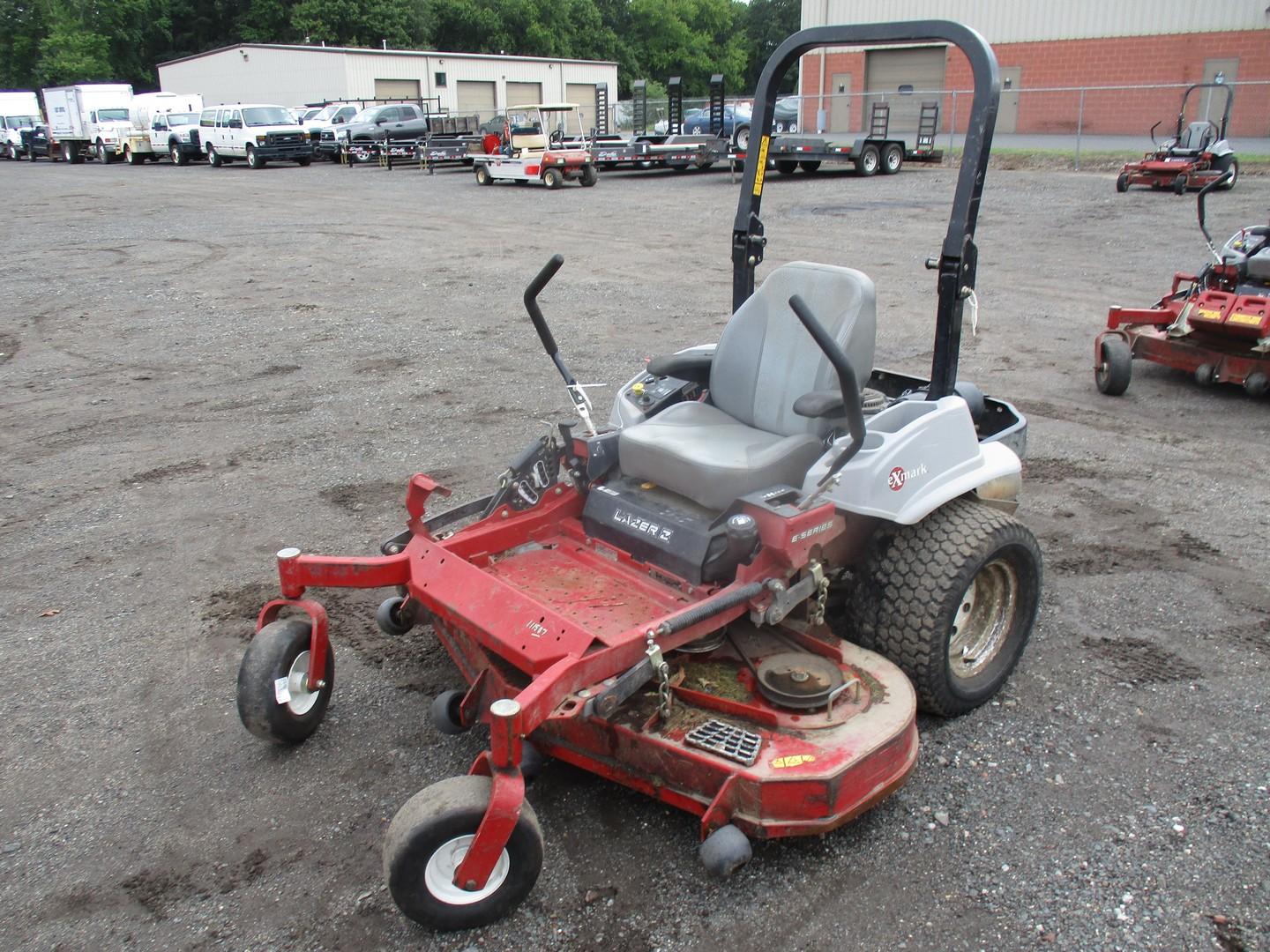 Exmark E-Series Zero Turn Mower