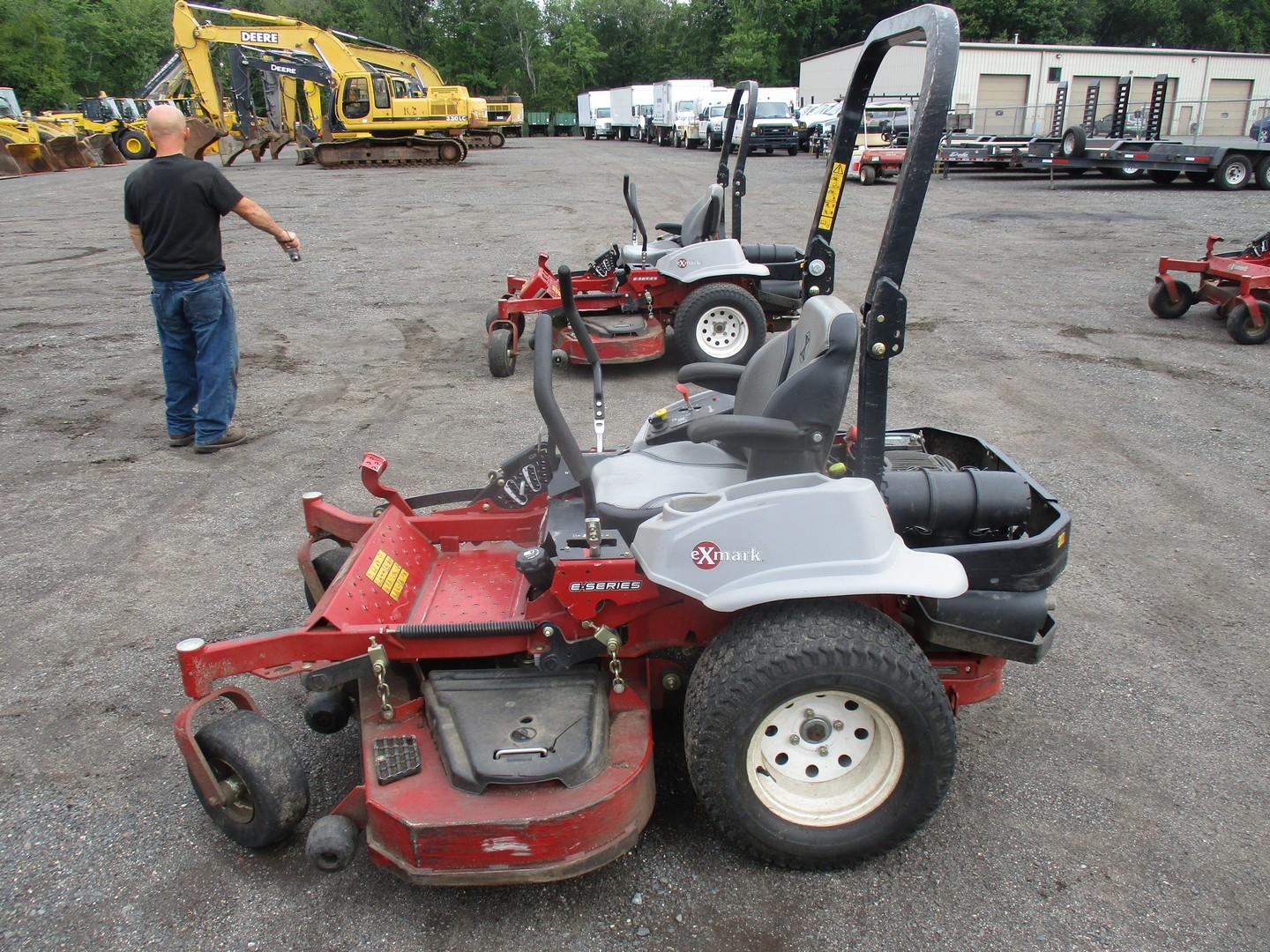 Exmark E-Series Zero Turn Mower