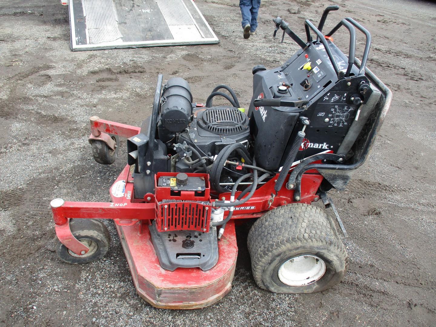 Exmark Vantage Stander Mower