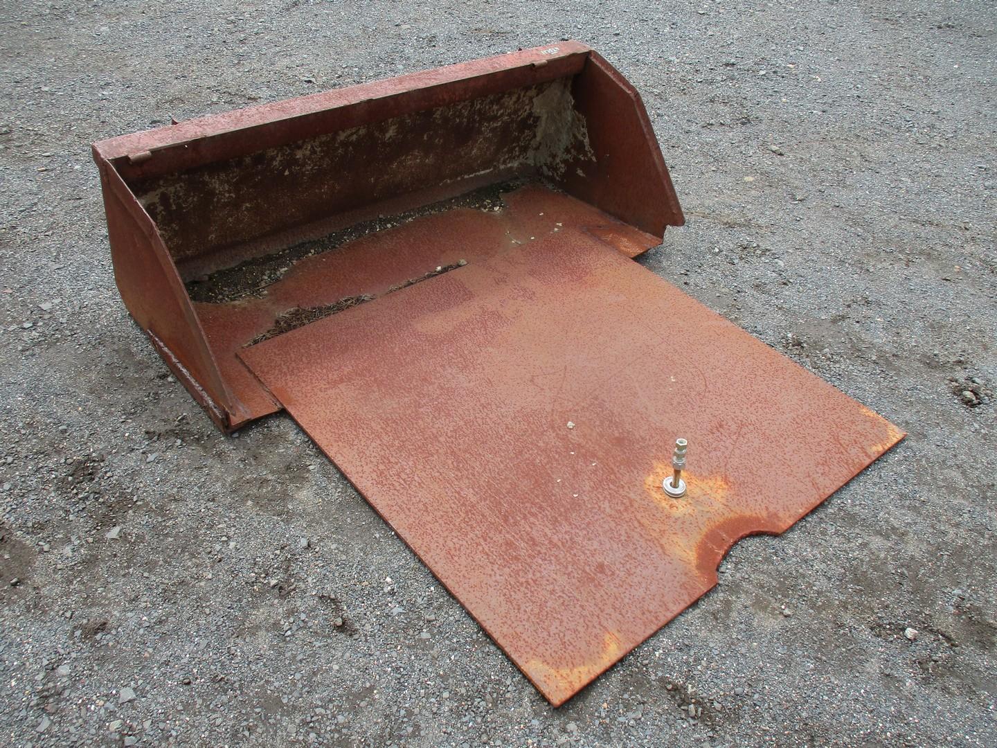 60" GP Bucket With Steel Plate