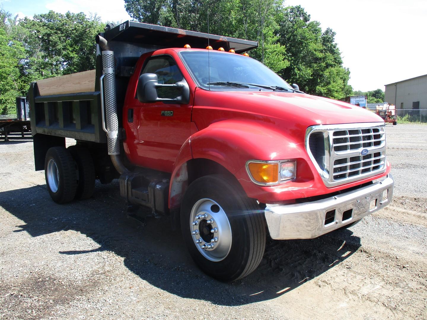 2003 Ford F-650 XLT S/A Dump Truck