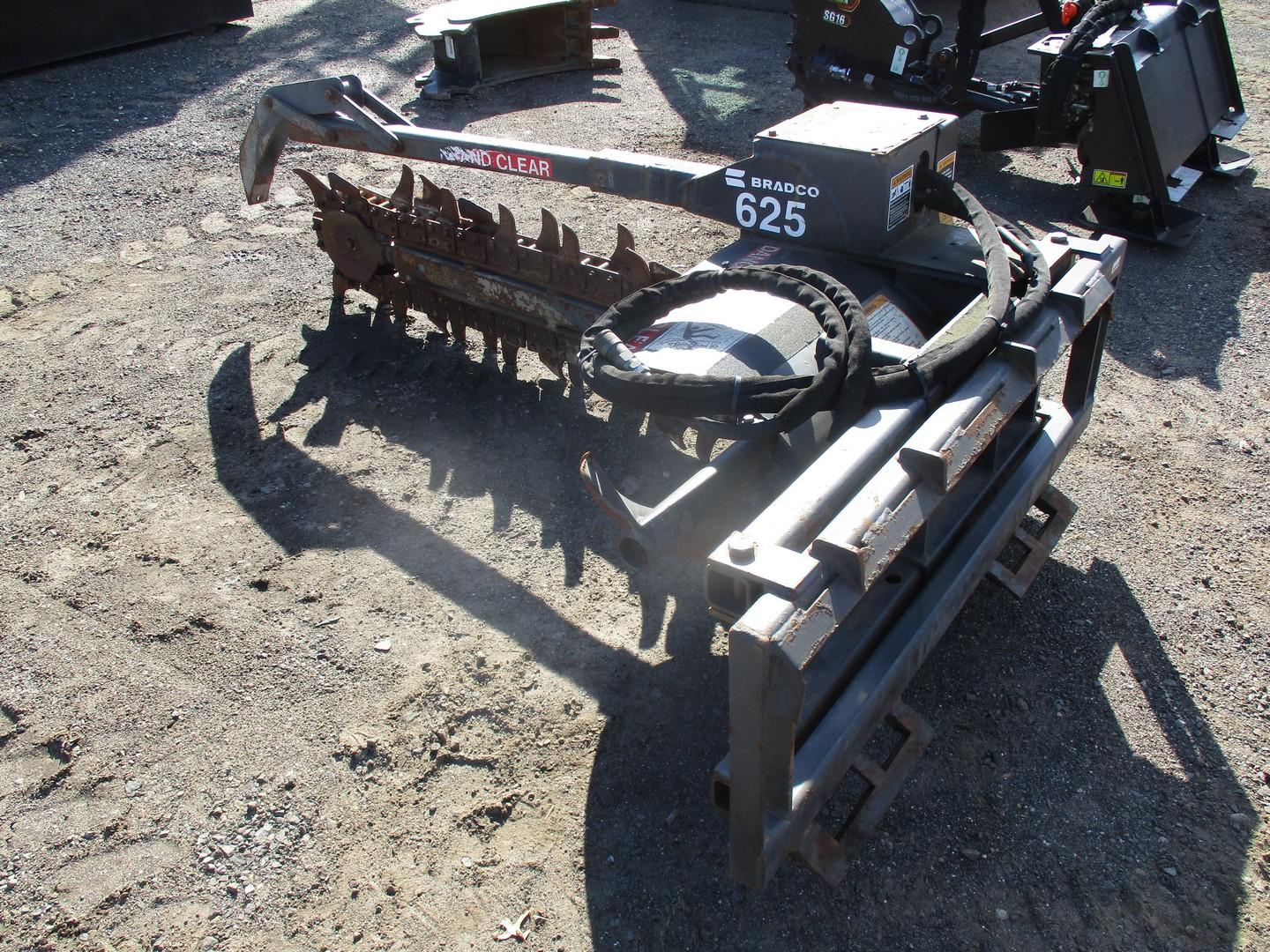 Bradco 625 Trencher