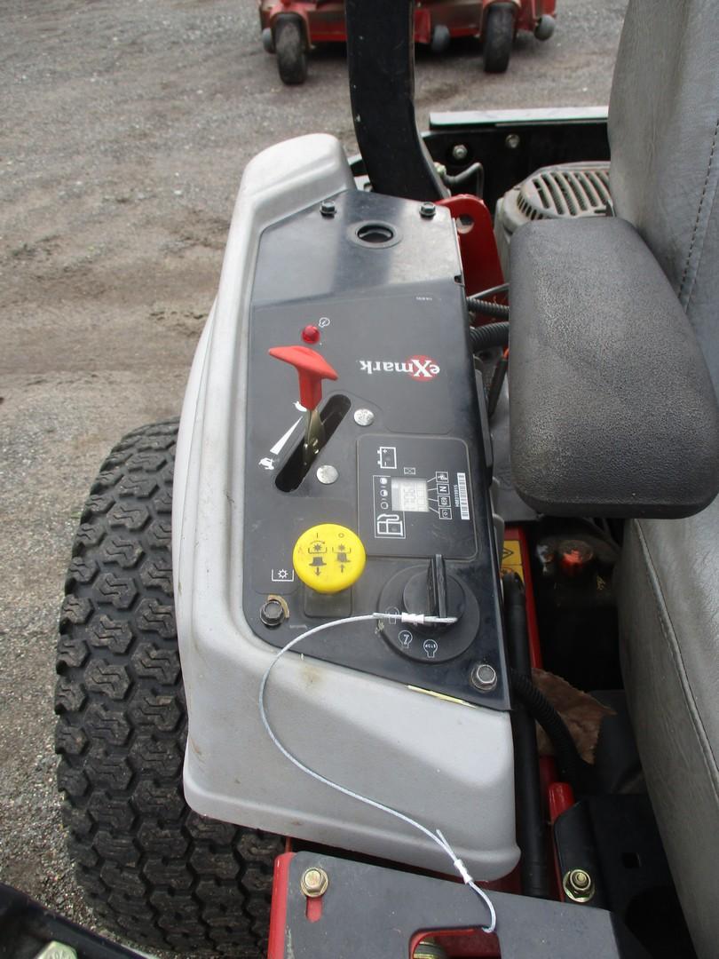 Exmark E-Series Zero Turn Mower