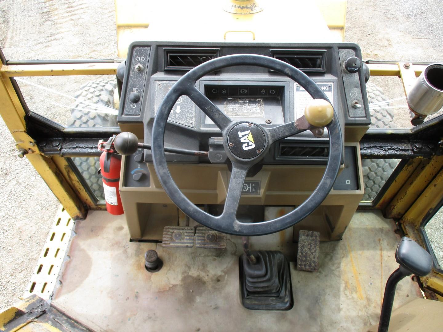 1987 Caterpillar 426 Backhoe Loader