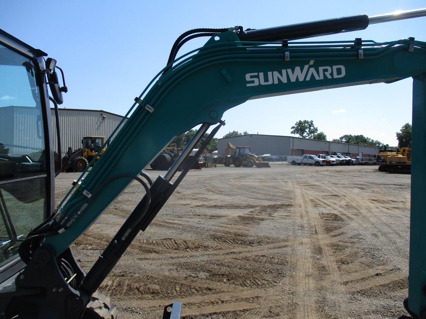 2022 Sunward SWE35UF Mini Excavator