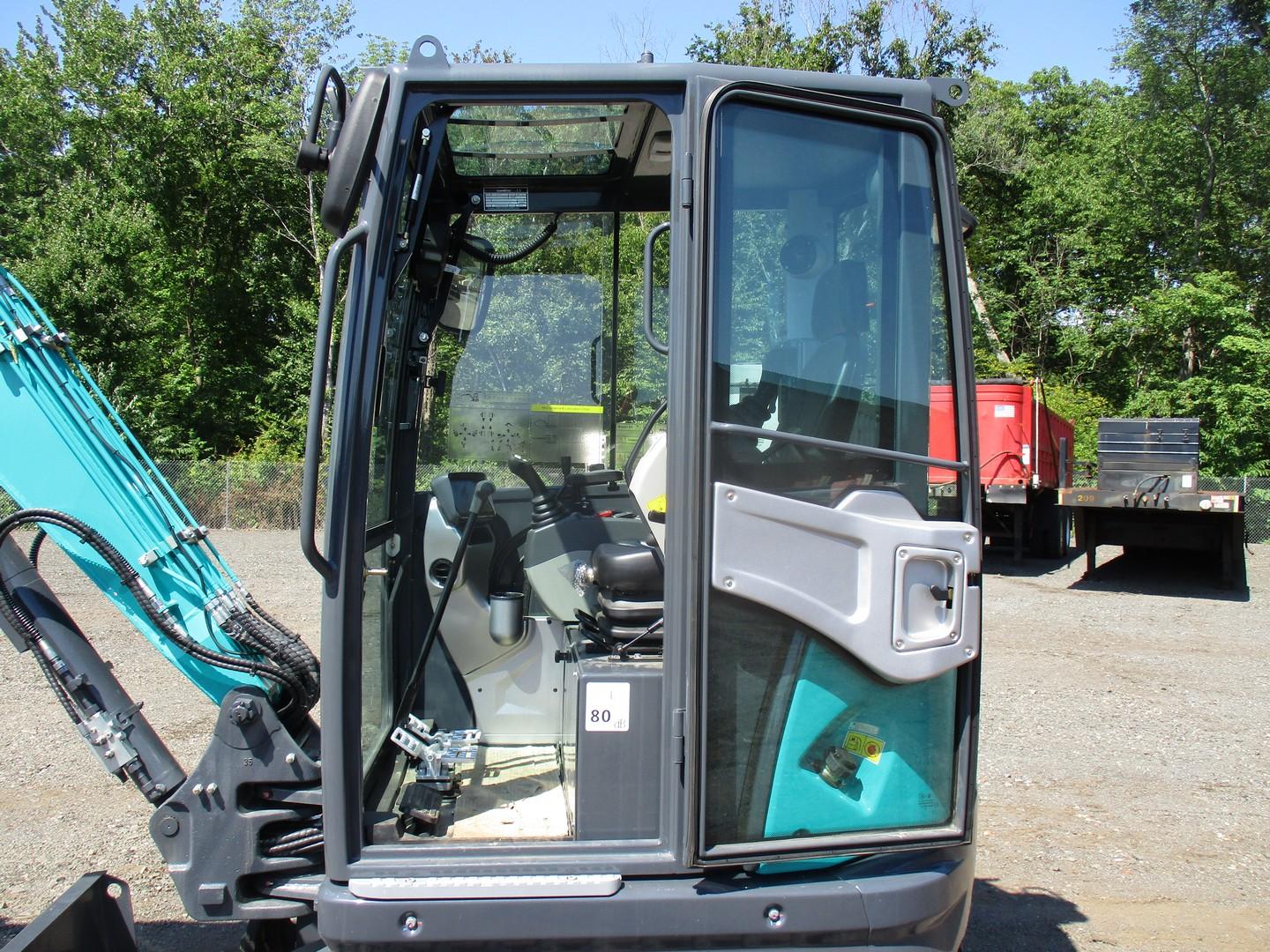 2022 Sunward SWE35UF Mini Excavator