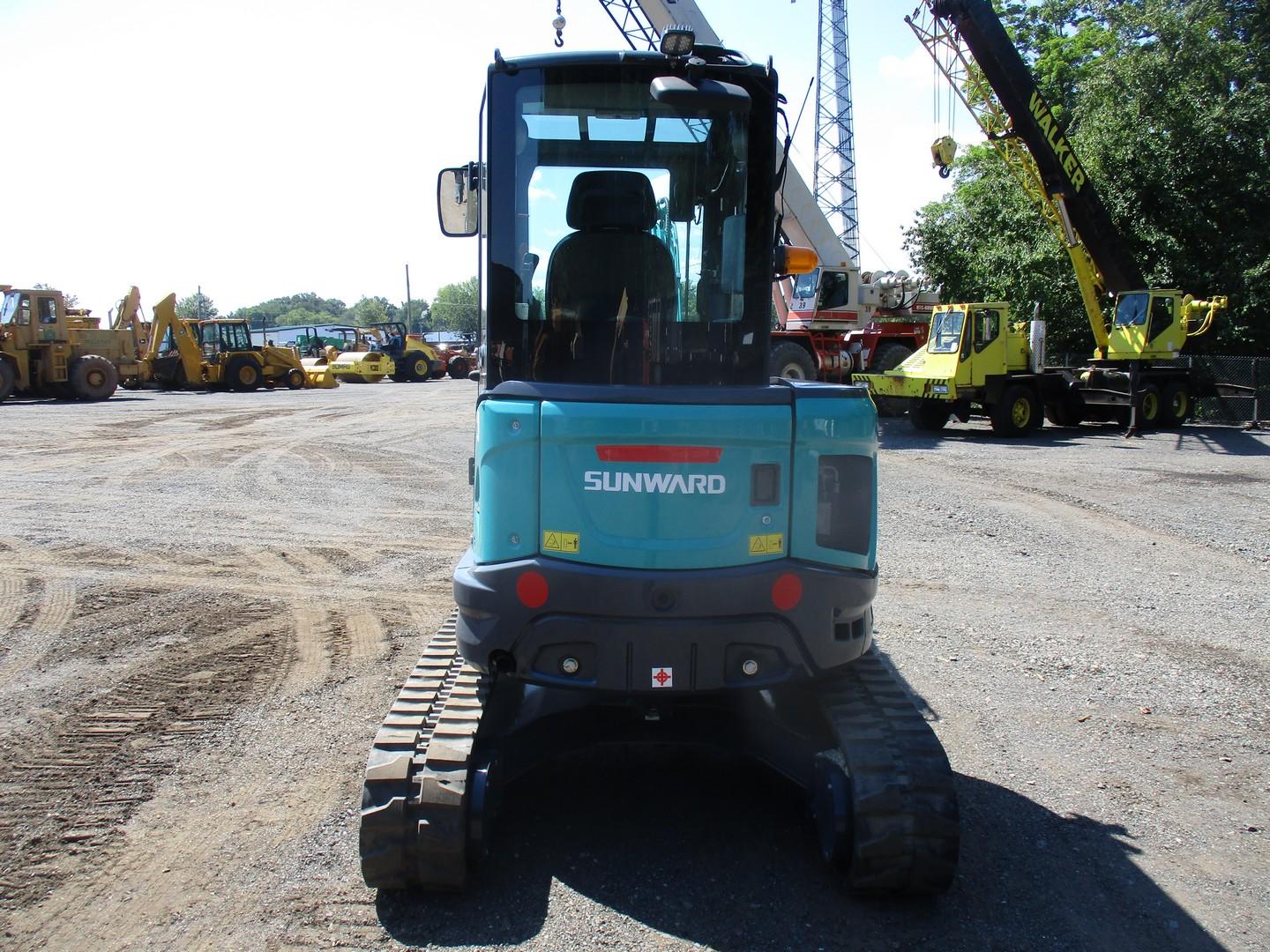 2022 Sunward SWE35UF Mini Excavator