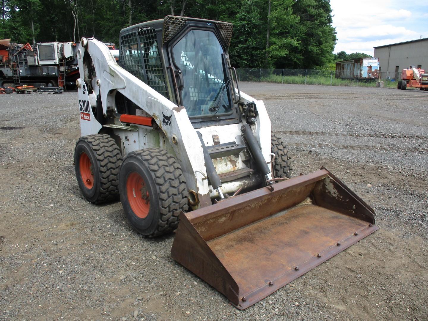 2006 Bobcat S300 Skid Steer