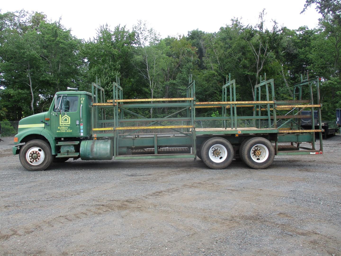 1991 International 8100 T/A Form Truck