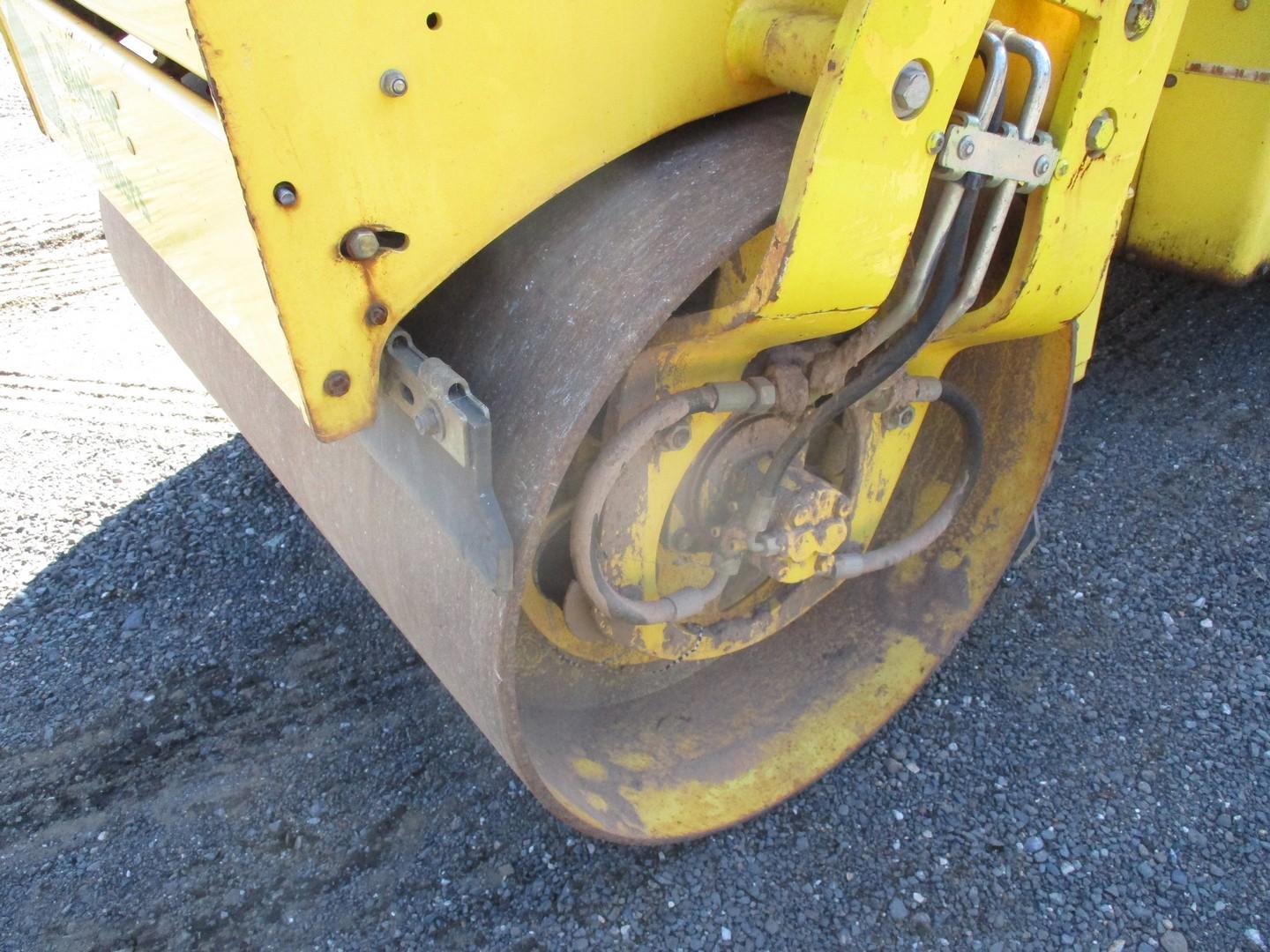 2011 Bomag BW120AD-4 Double Drum Vibratory Roller