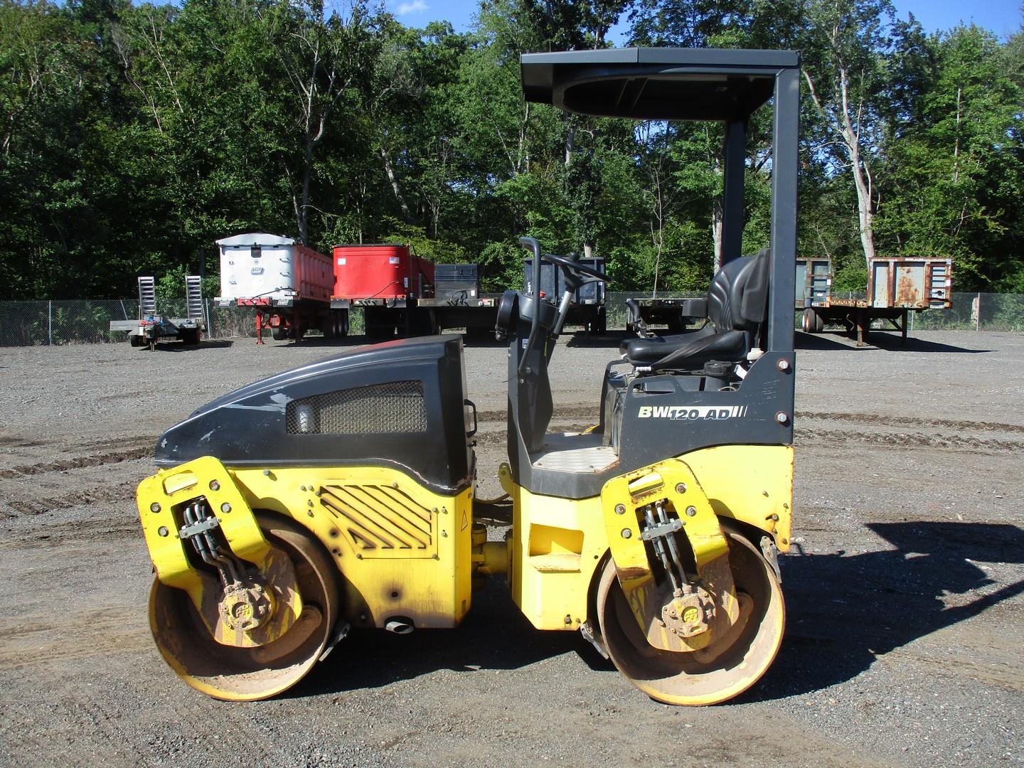 2011 Bomag BW120AD-4 Double Drum Vibratory Roller