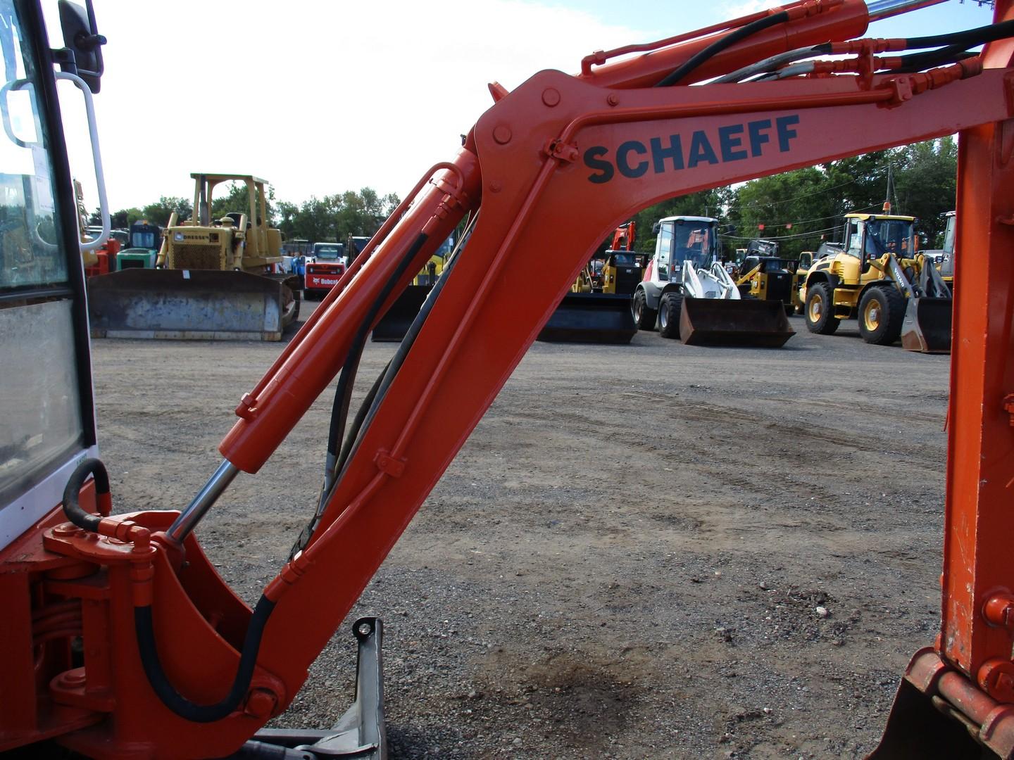 2001 Schaeff HR14 Mini Excavator