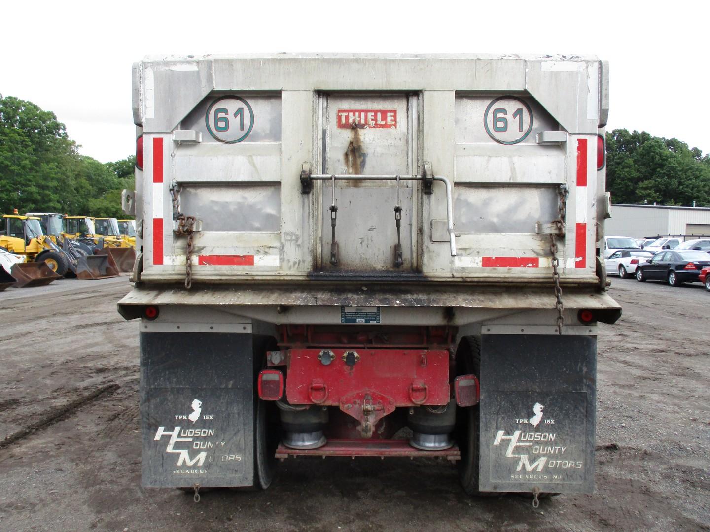 2001 Freightliner FL106 S/A Dump Truck