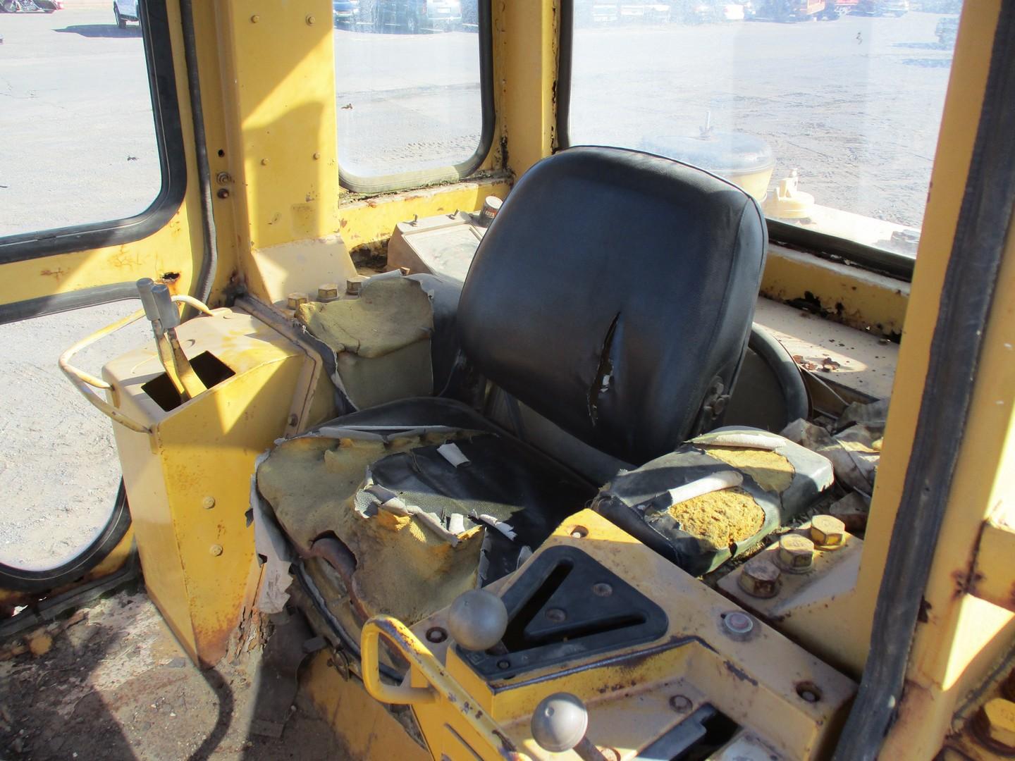 1991 Caterpillar 963 Crawler Loader