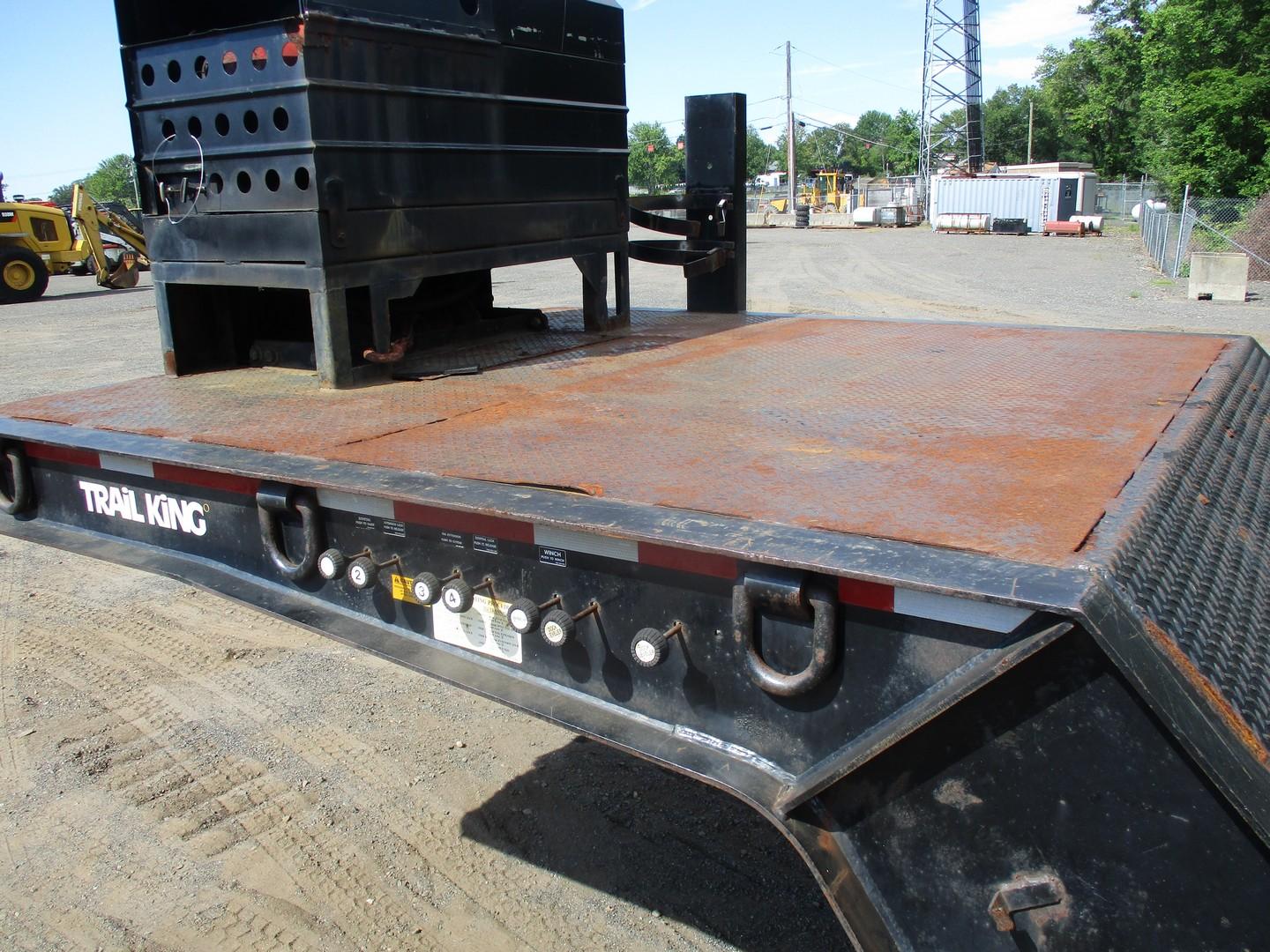 1989 Trail King T/A Recovery Trailer