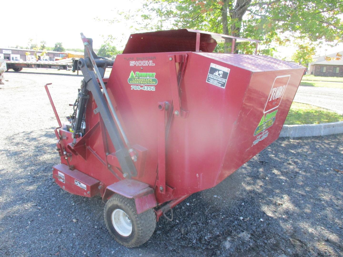 Toro 5400HL Lawn Sweeper