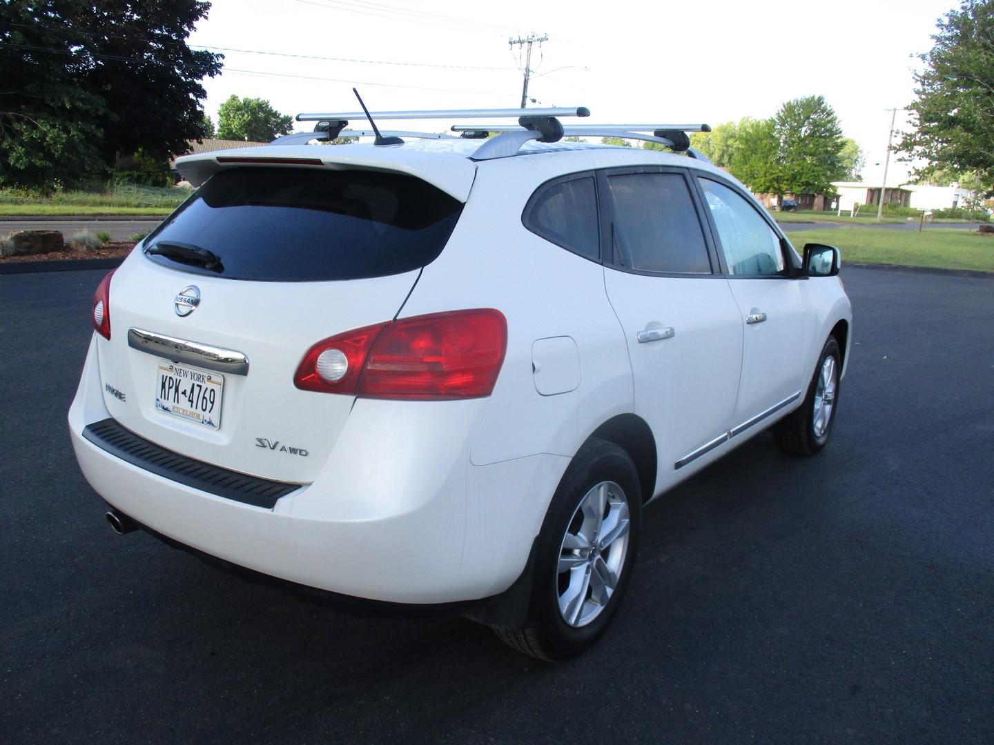 2013 Nissan Rogue SV SUV