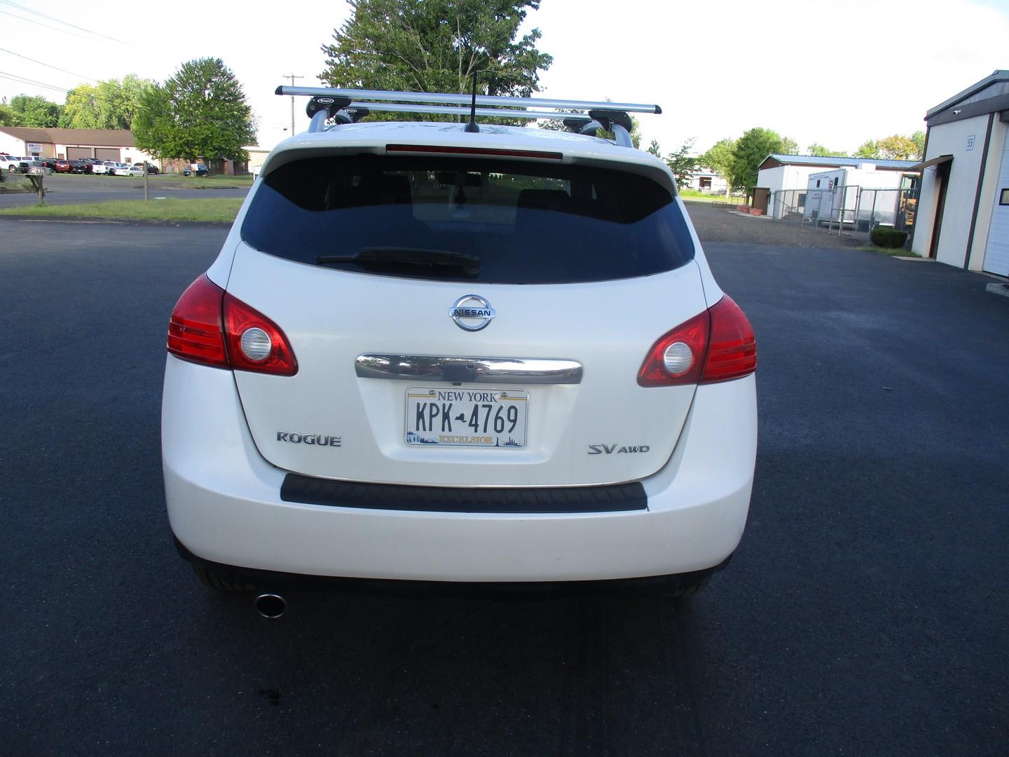 2013 Nissan Rogue SV SUV