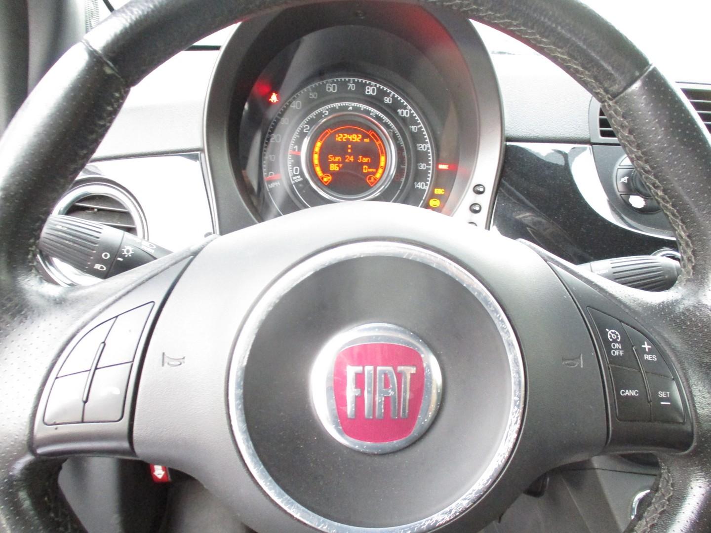 2012 Fiat 500 Automobile