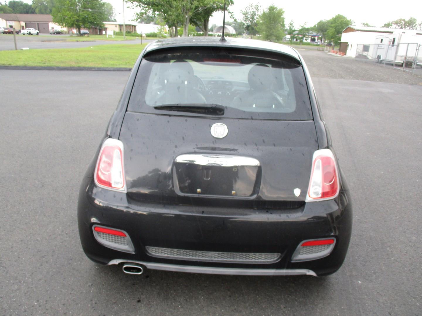 2012 Fiat 500 Automobile