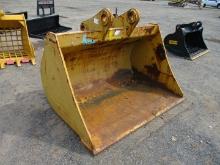 SEC 72" Cleanup Bucket