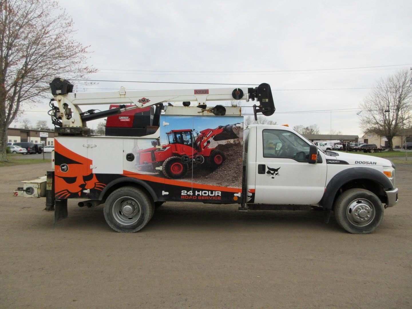 2012 Ford F-550 XL S/A Service Truck