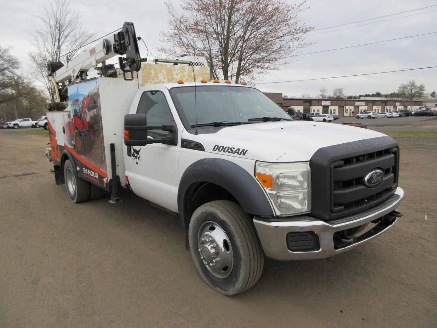 2012 Ford F-550 XL S/A Service Truck