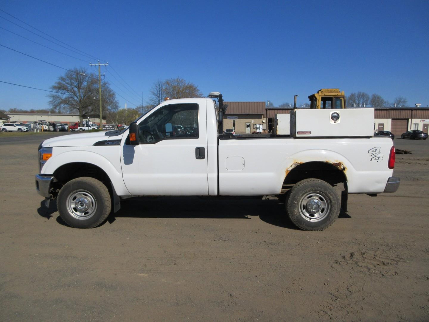 2011 Ford F-350 XL Pickup