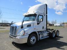 2017 Freightliner Cascadia 113DC T/A Tractor