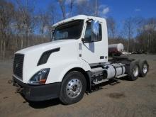 2013 Volvo VNL64300 T/A Tractor