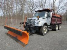 2007 International 7600 T/A Dump Truck