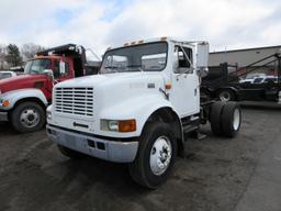 1999 International 4900 S/A Tractor