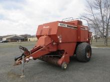 Hesston 4900 Large Square Baler