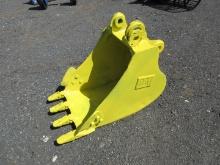 Caterpillar 24" Bucket With Teeth