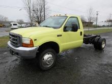 2000 Ford F-550 XL S/A Cab & Chassis